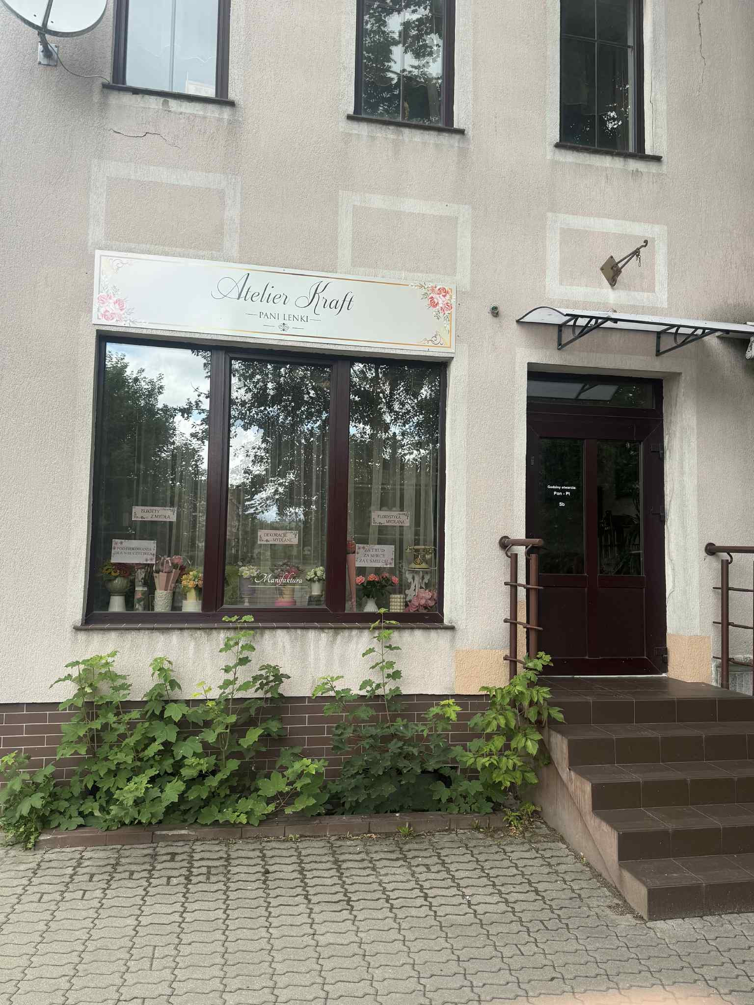 Wejście do pracowni Atelier Kraft Pani Lenki