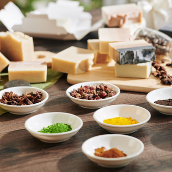 Zestaw do robienia mydła OGRÓD PEŁEN KWIATÓW kreatywny prezent XXL