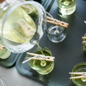 Zestaw do robienia świec NA ŚWIĘTA z wosku sojowego na prezent 4x235 ml