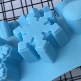 Foremka silikonowa do mydła wosku CHRISTMAS płatki śniegu 8 szt. GH-FS215 świąteczna