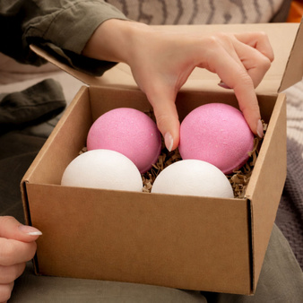 Zestaw NA WALENTYNKI do robienia musujących kul do kąpieli na romantyczny prezent 35w1 DIY