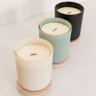 Wosk sojowy KeraSoy Container 4130 do świec zalewanych 4,5 kg