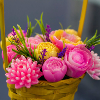 Biała baza mydlana 60/40 twarda 1 kg NIE POTLIWA, do kwiatów bukietów mydlanych